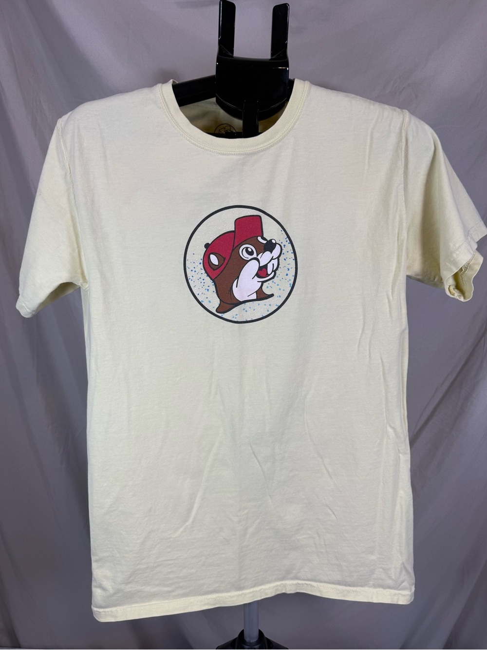 Buc-ee’s Sun Sand & Drink in My Hand Graphic T-Shirt- Unisex Small